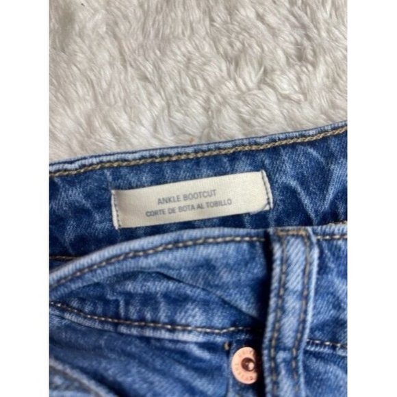 Universal Thread Size 0 25 Wmens Jeans Ankle Bootcut Raw Hem Mid Rise St… - Picture 3 of 4